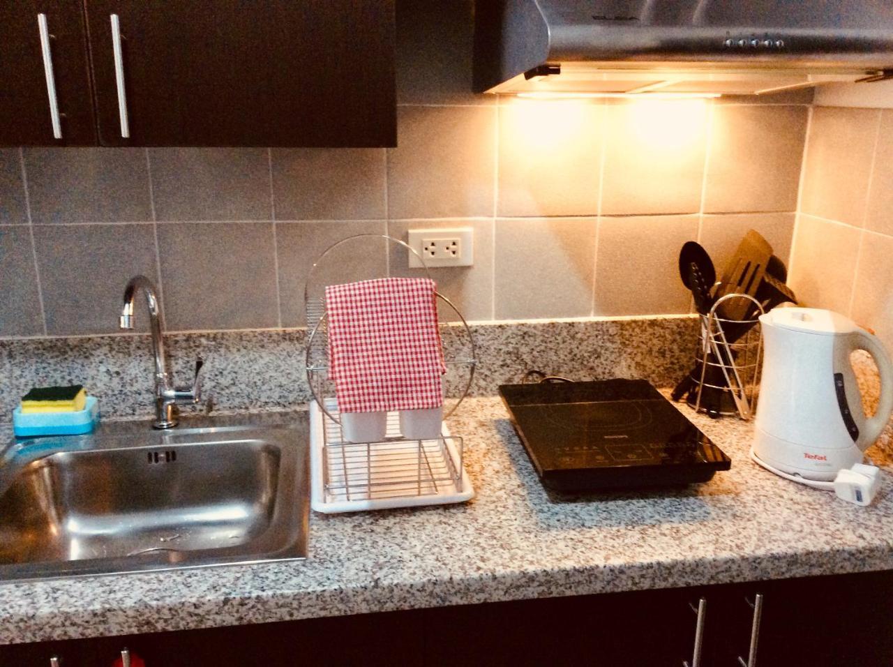 Studio Fully Furnished مانيلا المظهر الخارجي الصورة